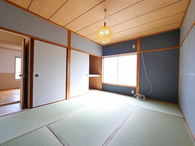 四条大路５丁目戸建の和室