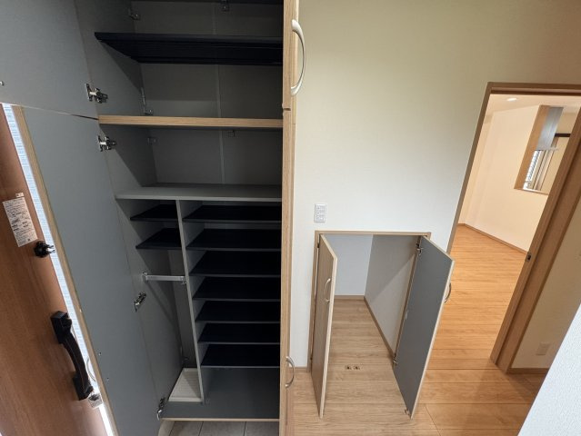 和歌山市市小路・中古戸建・116870の玄関