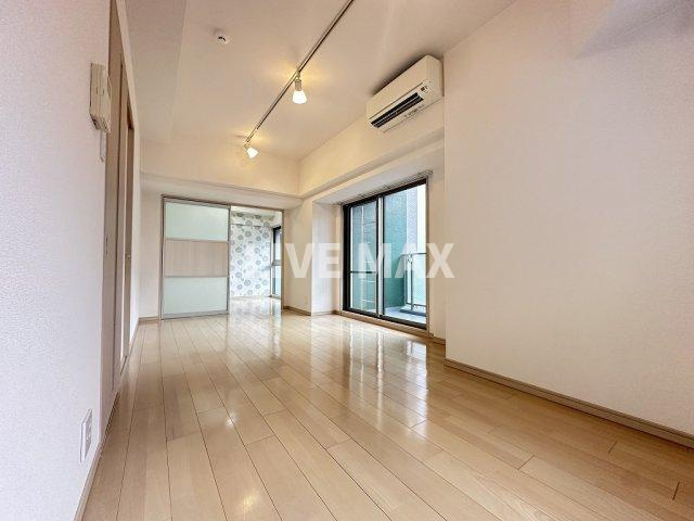 【居間・リビング】STELLALUCE北野坂(ステラルーチェ)