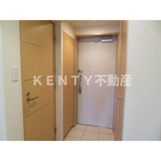 【玄関】 | グラントゥルース大森 | 明るい玄関です