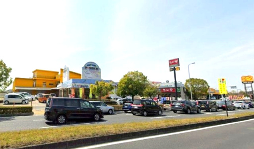 明石市魚住町中尾店舗の外観