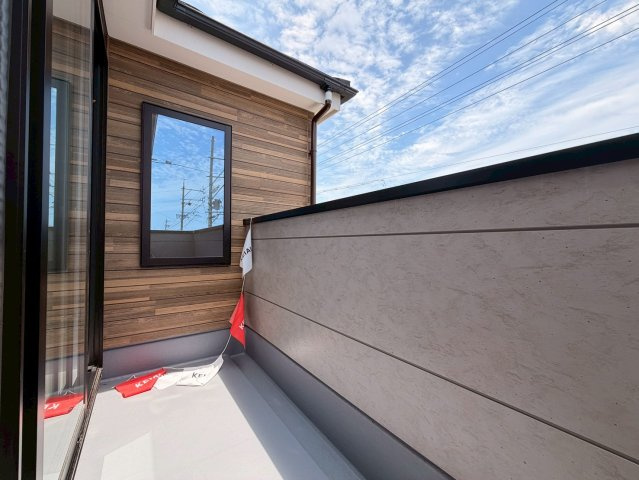 新築 戸建て　三ケ名3期のバルコニー