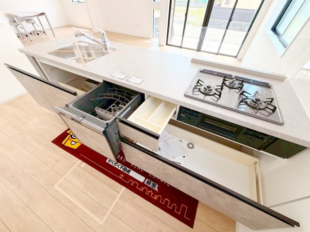 新築 戸建て　三ケ名3期のキッチン