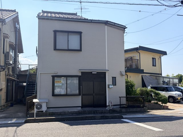 倉吉市福吉町中古戸建の外観