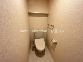 【トイレ】 | Cerisier | ※同物件他部屋写真
反転の場合有