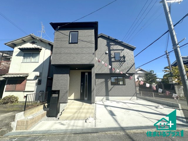 ●31(土)1(日)3(祝)現地説明会！　大和郡山市北郡山町　限定1邸の外観|安心の10年保証！外観を美しく保ち、雨水で汚れを落とします！気になることがありましたら、お気軽にお問い合わせください！