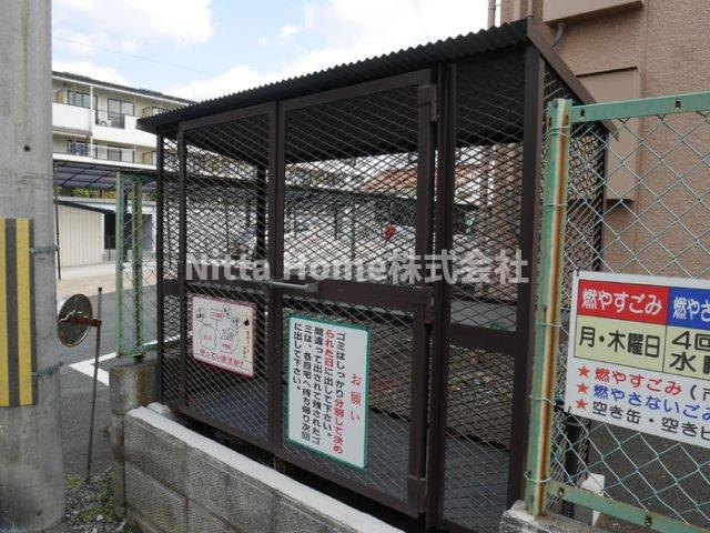メゾン丹和　A棟 のその他共用部分|敷地内ごみ捨て場もあります♪