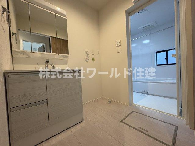 入間市小谷田18期の独立洗面台
