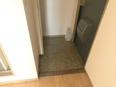 【玄関】 | 西之町ハイツ