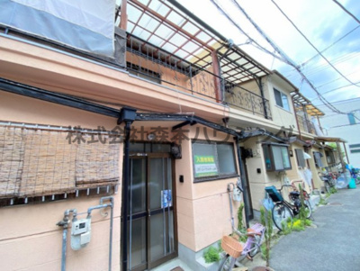 【外観】 | 　寝屋川市本町14テラスハウス | 落ち着いた雰囲気の外観です