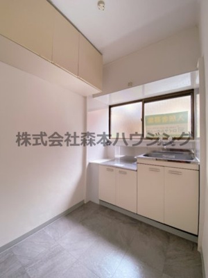 【キッチン】 | 　寝屋川市本町14テラスハウス | きれいなキッチンです