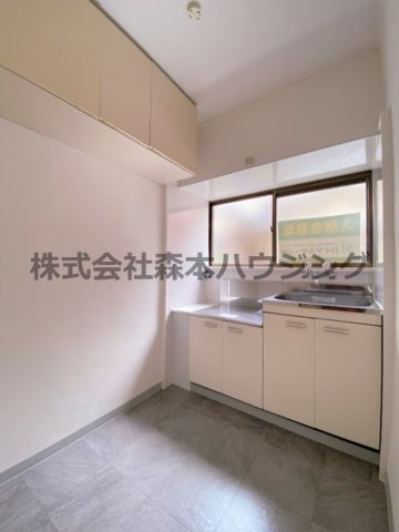 【キッチン】 | 　寝屋川市本町14テラスハウス | きれいなキッチンです