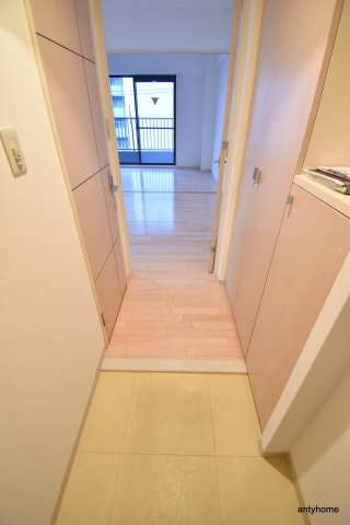 ミドエストツダ　仲介手数料無料の内装
