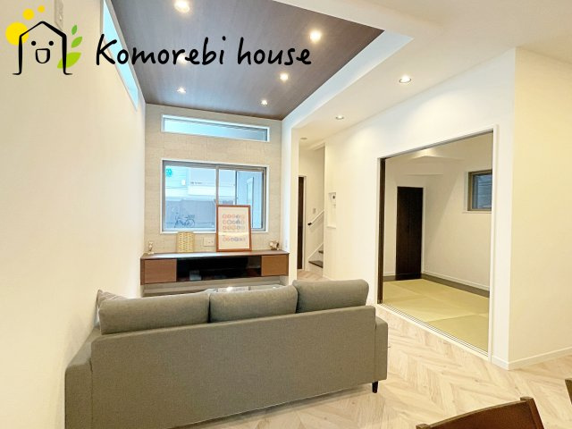 さいたま市北区　新築一戸建て　クレール日進Ⅳ　Bの居間・リビング|居間です