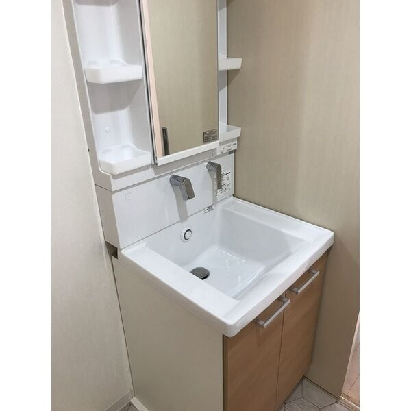 プレサンス名古屋STATIONザ・シティ　名古屋市賃貸　仲介手数料無料の洗面所