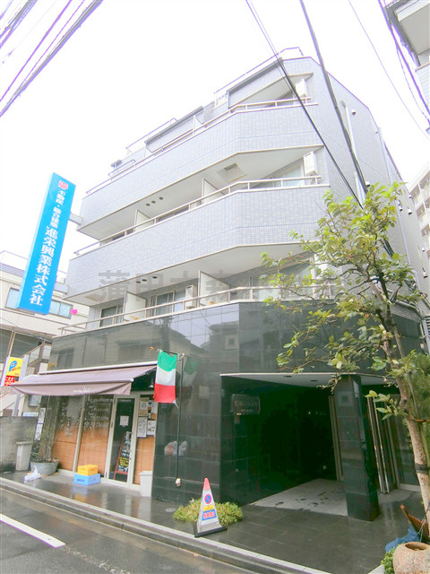第37シンエイビルの外観