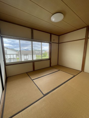 【和室】 | 宮ハイツ | 畳の上でゆっくりとくつろげる和室です