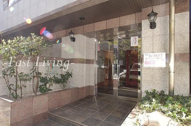 新宿区天神町の賃貸マンション