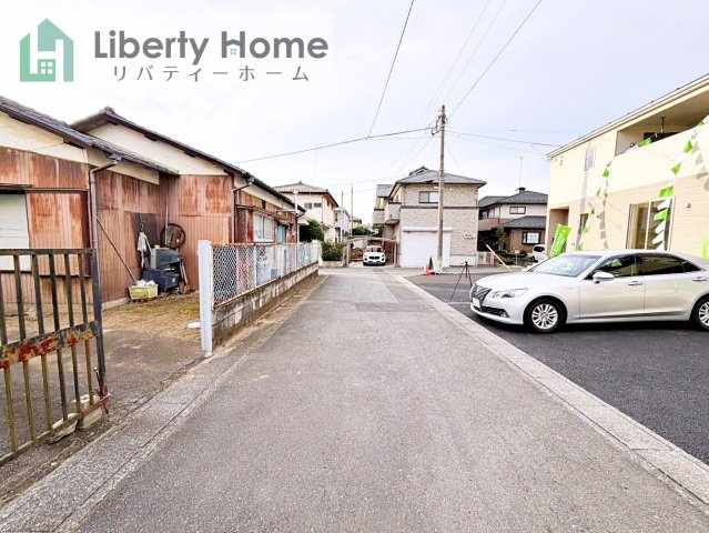 古河市新久田第1　新築戸建　2号棟の前面道路含む現地写真