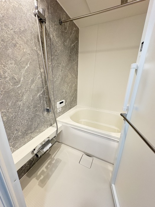 D-residence南蔵王町1丁目Eの浴室