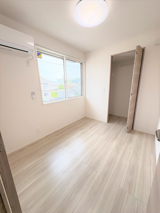 D-residence南蔵王町1丁目Eの洋室