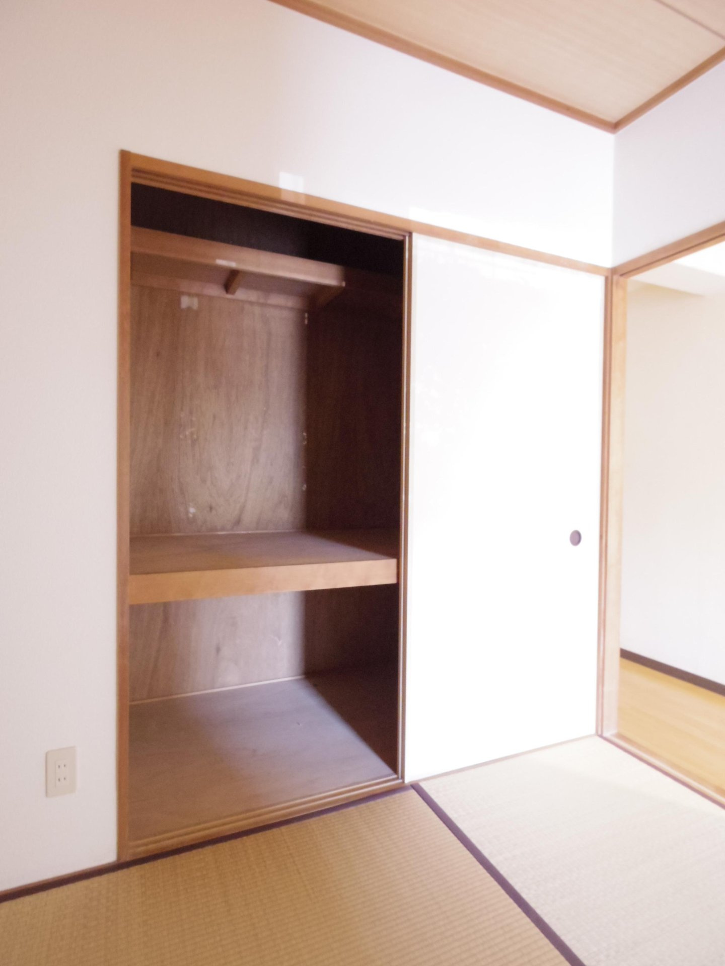 コーポレート中清戸１号棟の収納