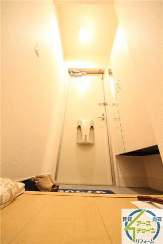 ヴェルヴィルの玄関|※類似写真