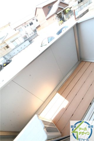 ヴェルヴィルのバルコニー|※類似写真