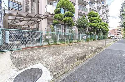 【駐車場】 | チサンマンション祐天寺