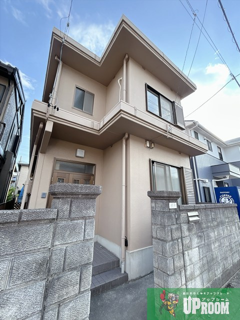 小牧原新田貸家