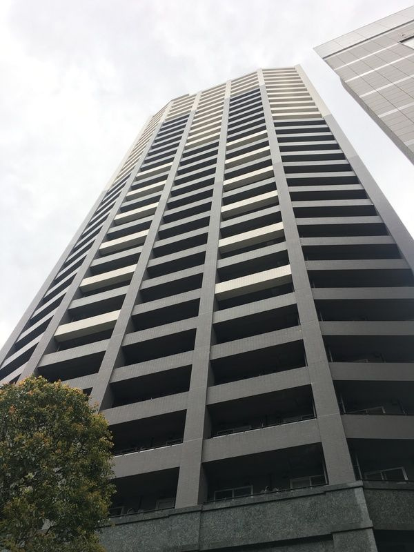 ファーストリアルタワー新宿