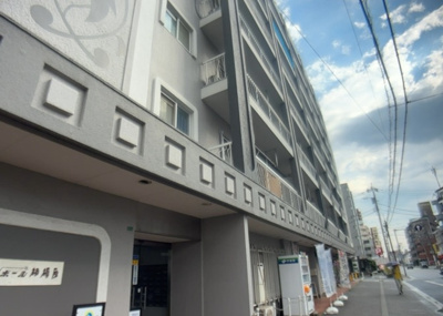 【構造・工法・仕様】 | シャンボール相模原 | ＳＲＣ造は強度や耐震性の面でもRC造と比べて優れています。そのため、10階建以上の高層または超高層マンションなどの建築にも多く採用されています。柱や梁などのサイズが小さくても高い耐震性を確保できます。