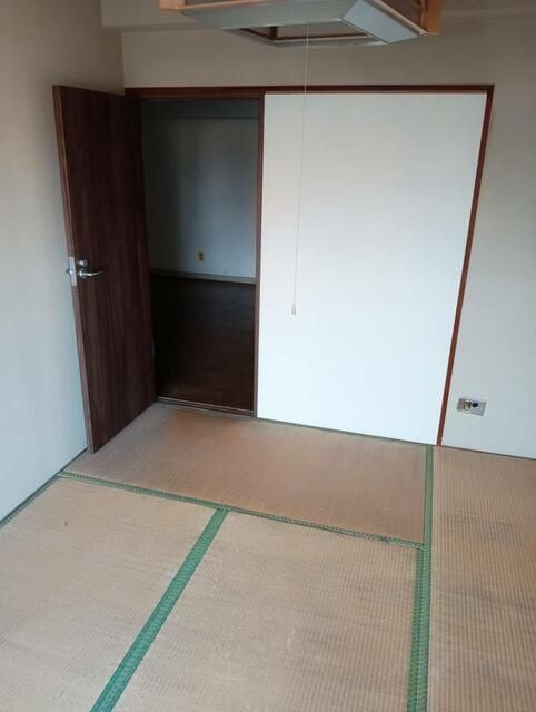 熊谷コーポビアネーズの和室
