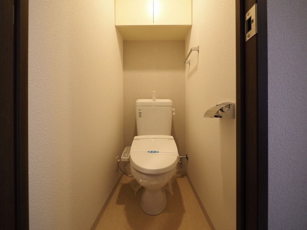 JMFレジデンス大阪福島のトイレ