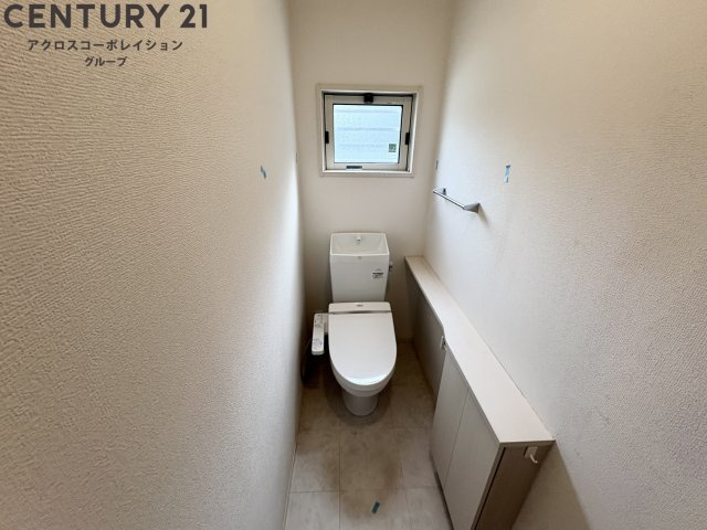 ゆったり落ち着けるトイレです