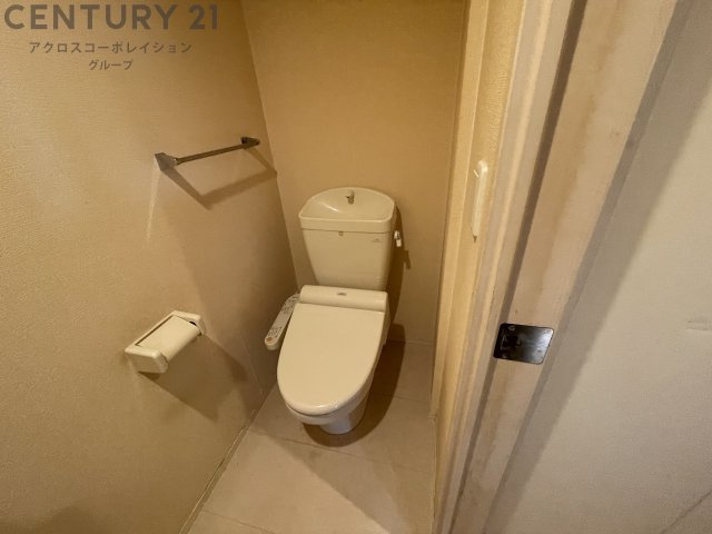 ウォシュレット付きのトイレです♪