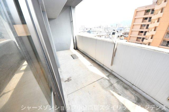 グランヒルズ下曽根のバルコニー