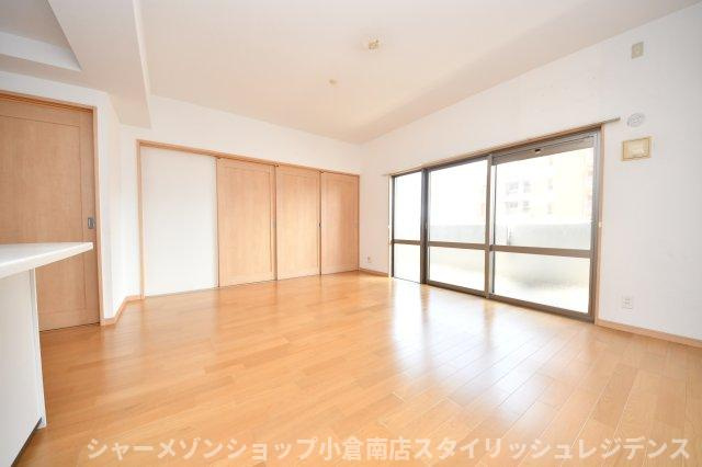 グランヒルズ下曽根の居間・リビング