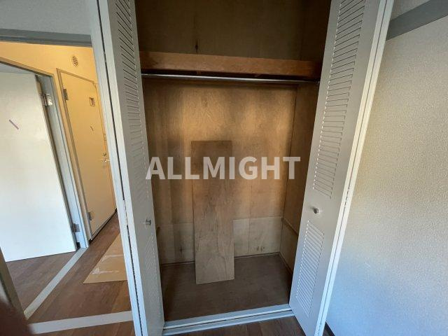 川崎市麻生区上麻生５丁目の賃貸マンションの収納|★お部屋探しはオールマイト不動産までご相談下さい♪