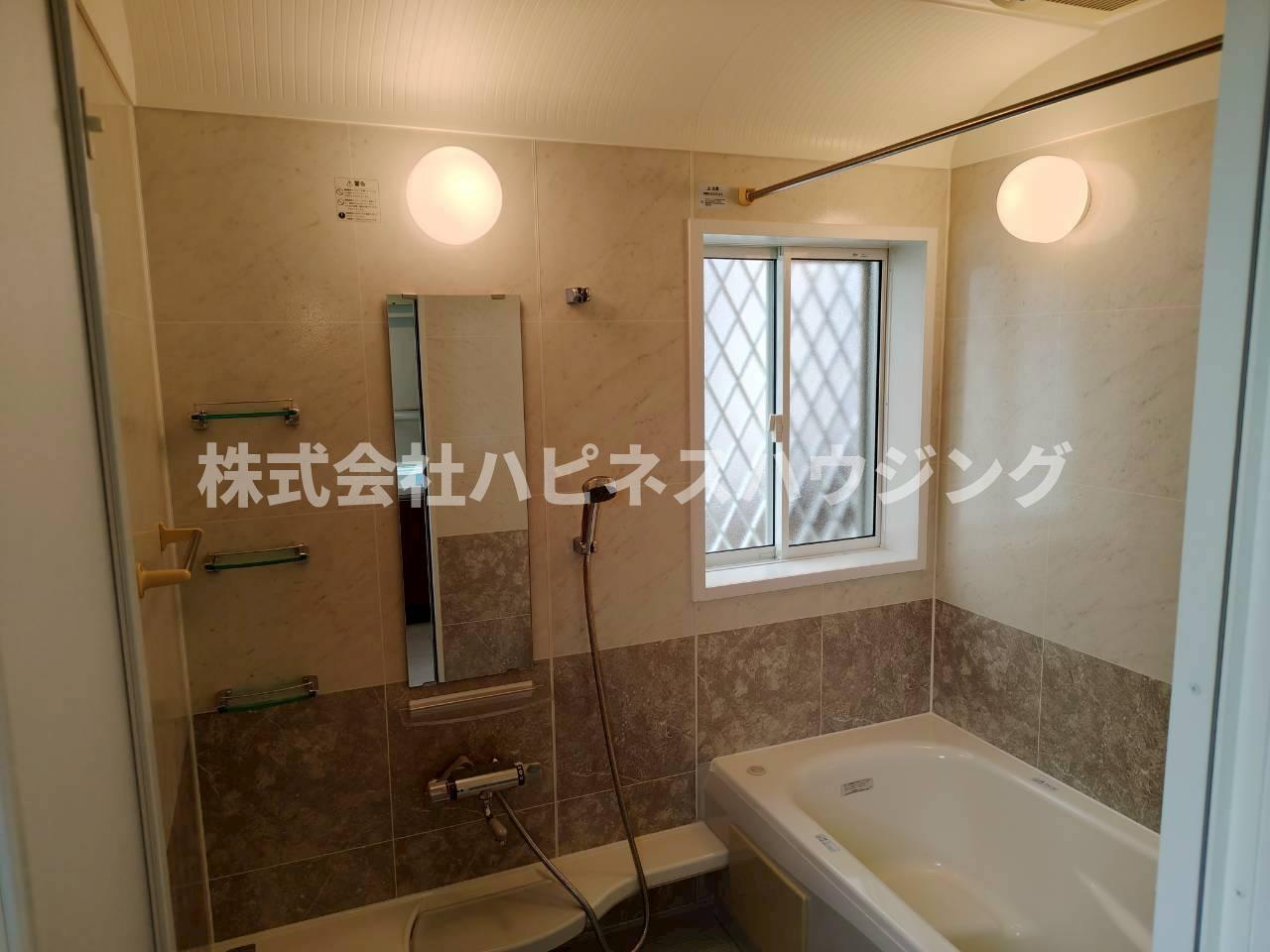 印西貸家の浴室