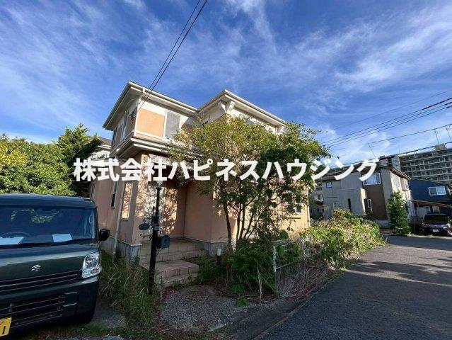印西貸家の駐車場