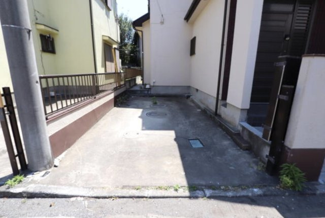 【駐車場】 | 上里町大字七本木　中古戸建