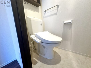 ウォシュレット付きのトイレです♪
