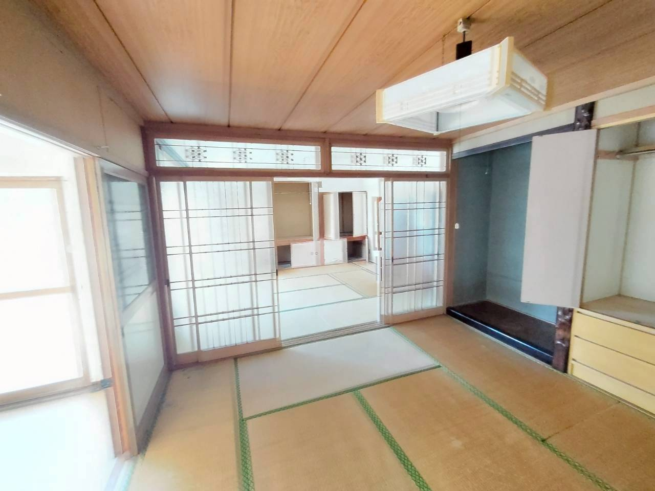 昭和町3丁目　中古住宅の和室|1階　和室7.4帖