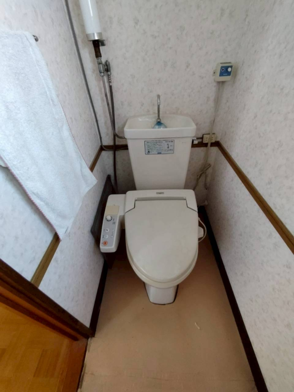昭和町3丁目　中古住宅のトイレ|トイレ