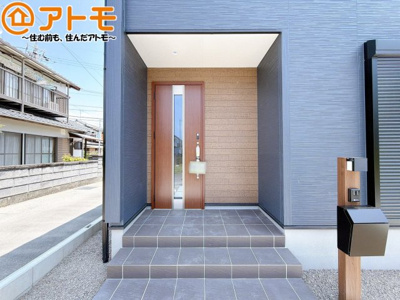 【玄関】 | 島田市道悦4丁目　新築戸建　1号棟 | ダブルロックで防犯性が高い玄関ドアです！