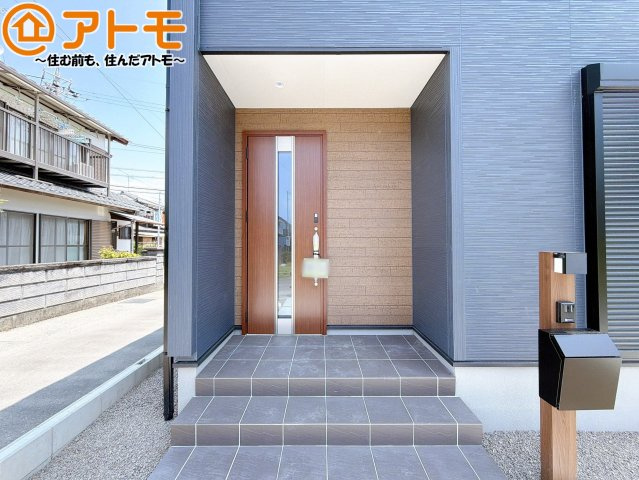 【玄関】 | 島田市道悦4丁目　新築戸建　1号棟 | ダブルロックで防犯性が高い玄関ドアです！