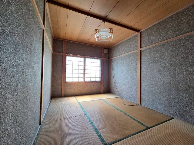 若草町17番　中古住宅の和室