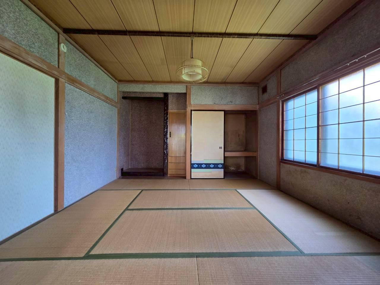 若草町17番　中古住宅の和室