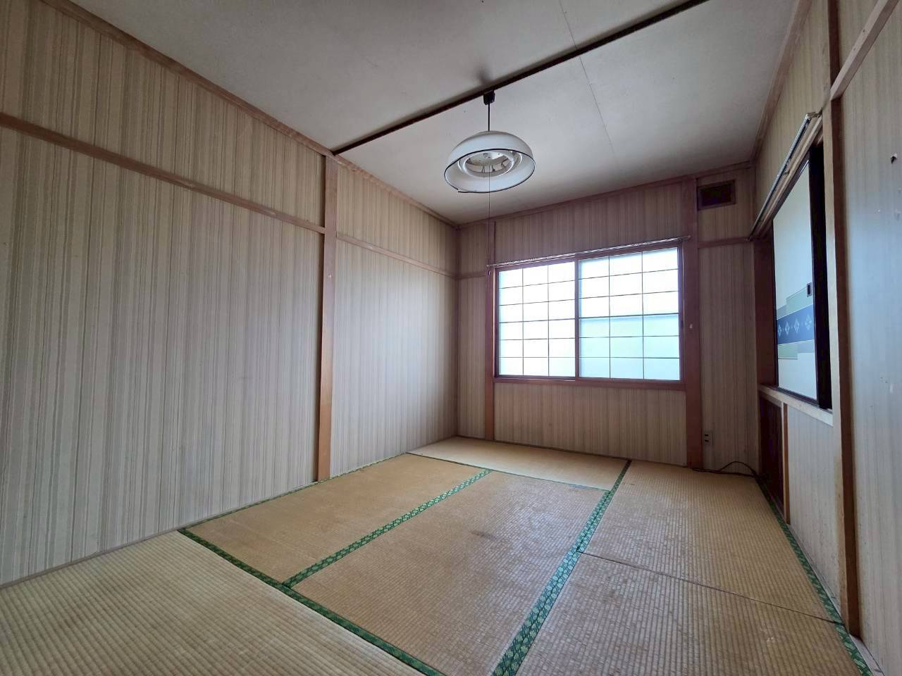 若草町17番　中古住宅の和室